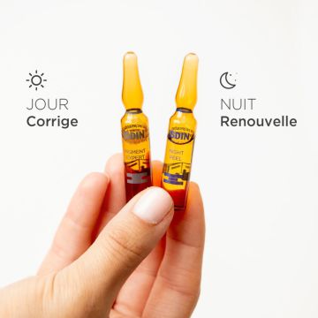 ISDIN Isdinceutics Pigment Expert + Night Peel - Sérum correcteur dépigmentant 10 ampoules de 2ml + Peeling exfoliant nuit 10 ampoules de 2ml